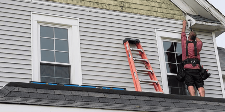 How to Know If Your Siding Needs Replacement | Mighty Dog Roofing